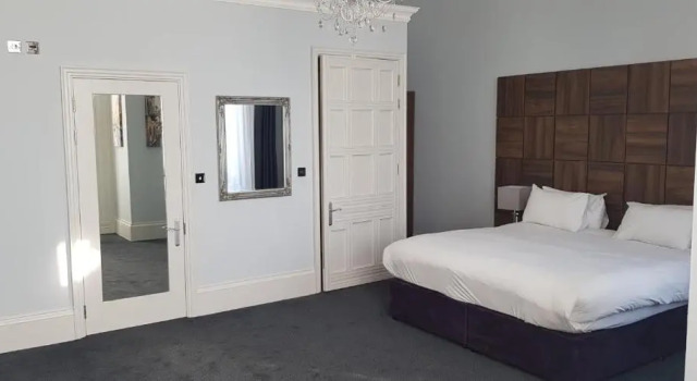 Полулюкс Stanhill Court Hotel, a member of Radisson Individuals