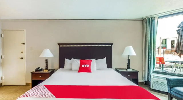 Номер Standard с видом на бассейн Quality Inn & Suites Nacogdoches
