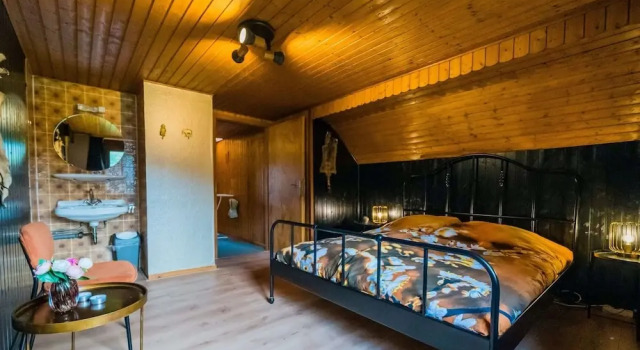 Апартаменты Comfort с 4 комнатами с балконом Large, Detached Holiday Home in Willingen With Garden