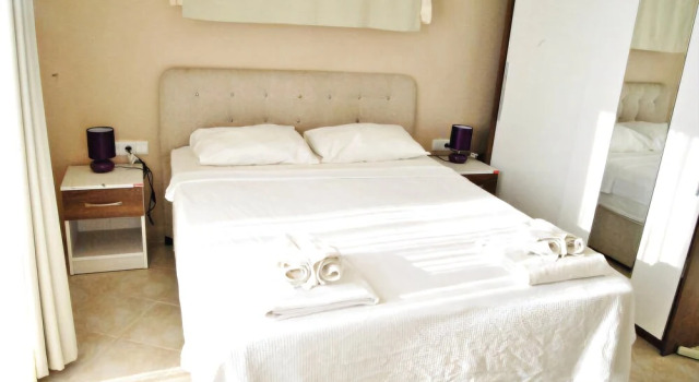 Turquoise Homes Adabuku 2 Bedrooms Pool, Rezerwuj Willa Hotele w Milas z parkingiem, Parking