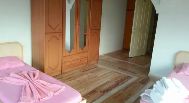 Четырёхместный номер Standard с видом на море Yona Motel