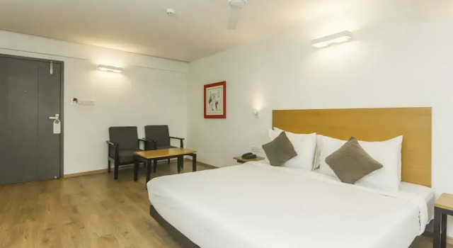 Super Townhouse Bombay Exhibition Centre Goregaon, Забронировать Отель Отели штата Махараштры 3 звезды, 3*