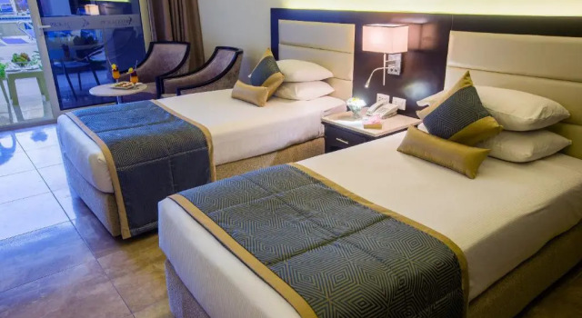Двухместный номер Deluxe Pickalbatros Alf Leila Wa Leila Resort - Neverland Hurghada