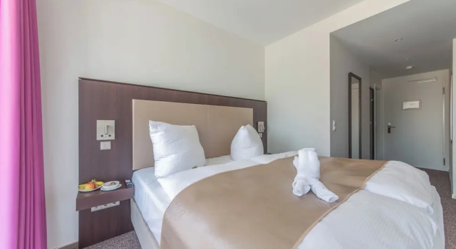 Двухместный номер Standard с частичным видом Fontane Hotel
