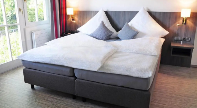 Номер Standard Hotel Krone Überlingen am Ried