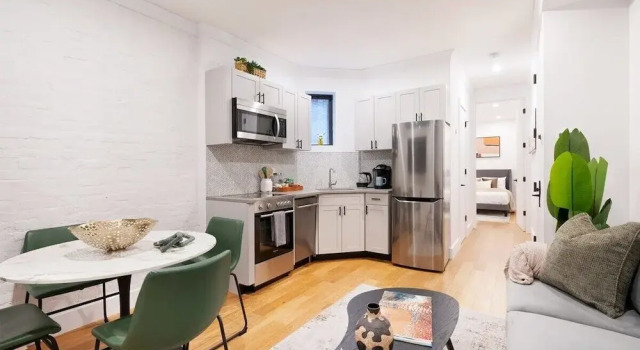 Апартаменты с 2 комнатами 1288 UES Apartments