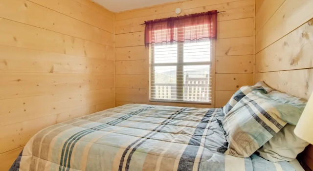 Cabin Getaway in Mountain View w/ Porch + Grill, Varaa Lomakoti Mountain View 