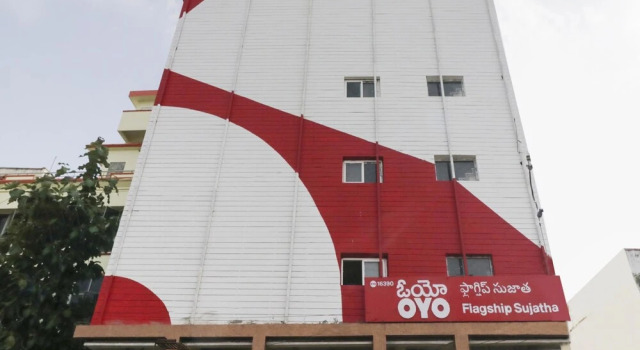Sujatha Nirmala Convent Road by OYO Rooms