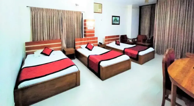 Deluxe Dreier Zimmer Hotel Supreme