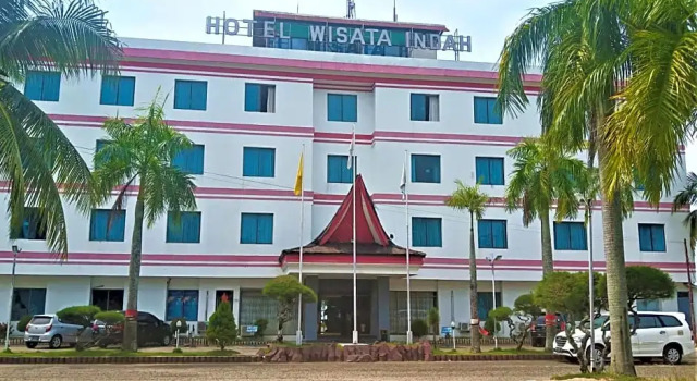 Hotel Wisata Indah Sibolga, Book Hotel Hotels in Sumatra with Breakfast, Breakfasts