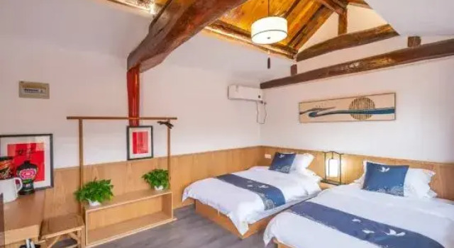 Семейный люкс Mentougou Liuliqu Village Baoshun Courtyard Homestay