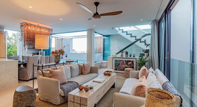 Коттедж Stylish Apartment With Rooftop Deck Pool 53 Napier