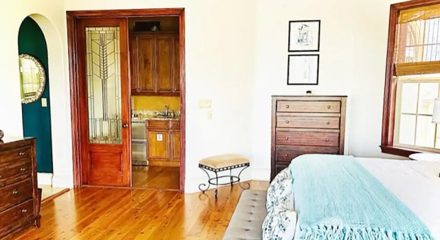 Коттедж с балконом Villa Tuscana
