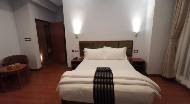 Ludrong Hotel