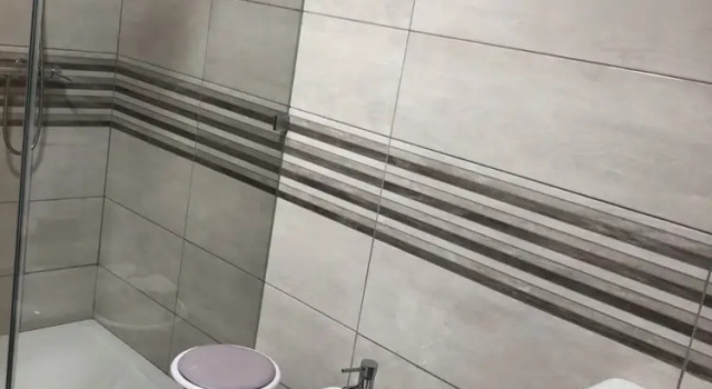 Коттедж 3 Bed House - Sleeps 6 - Parking - Wifi