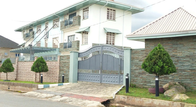 World Lilies Hotel & Events Place, Boek Hotel 3-sterren hotels in Ibadan, 3*