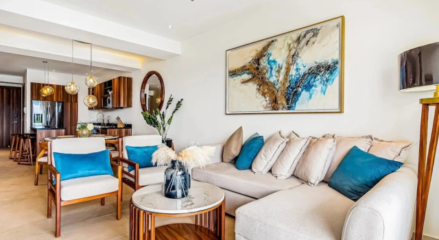 Mountain-view Apartment Near Beach With Balcony, Rooftop Pool, Gym, & Ping-pong