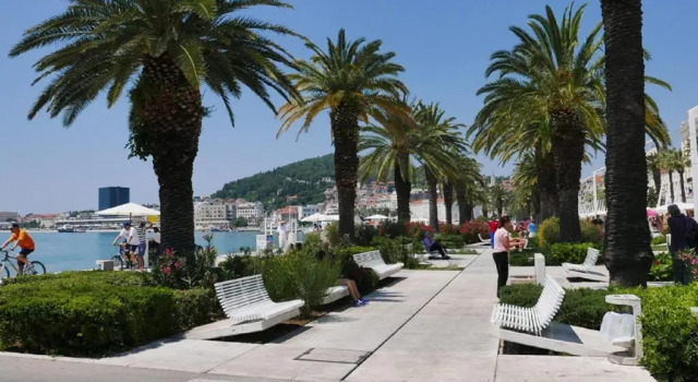 Коттедж Holiday Home Aspalathos Split