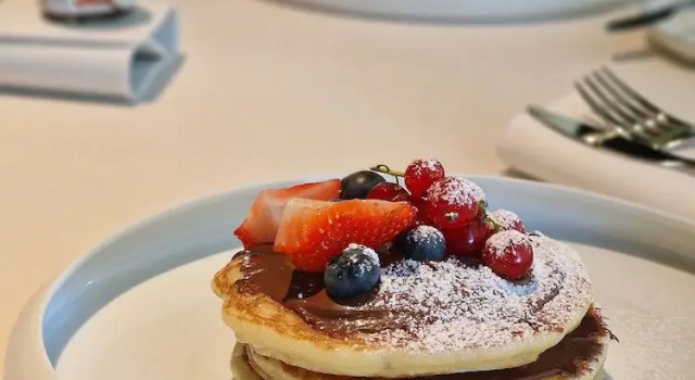 Como Hills Hotel, Брондау Қонақ үй Комо Комо