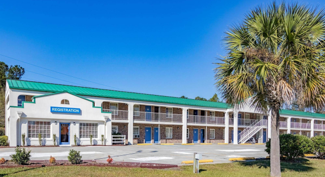 Motel 6 Walterboro, SC
