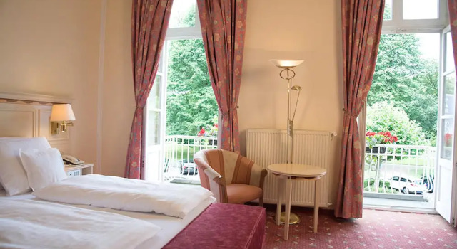 Номер Comfort Parkhotel Bad Homburg