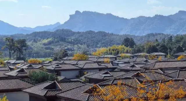 Moon over the Mountain, Book Hotel Nanping Fujian