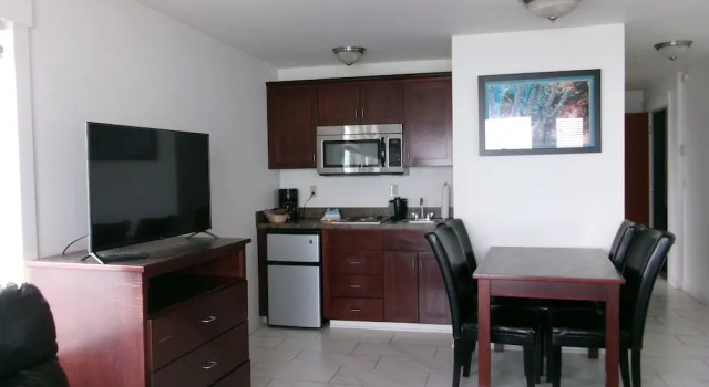 Люкс c 1 комнатой с балконом и oceanfront Seahorse Oceanfront Lodge