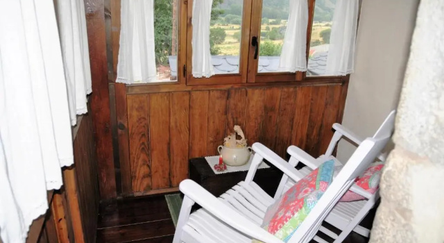 Коттедж Casas Rurales Entre Babia y La Luna