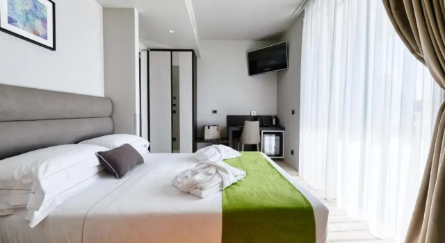 Трёхместный номер Standard Vision Hotel