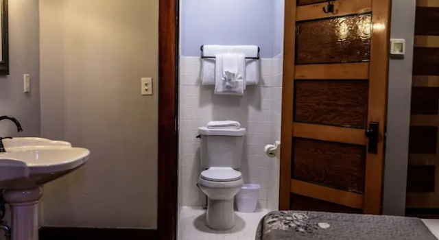 Одноместный номер Standard Hotel DeFuniak