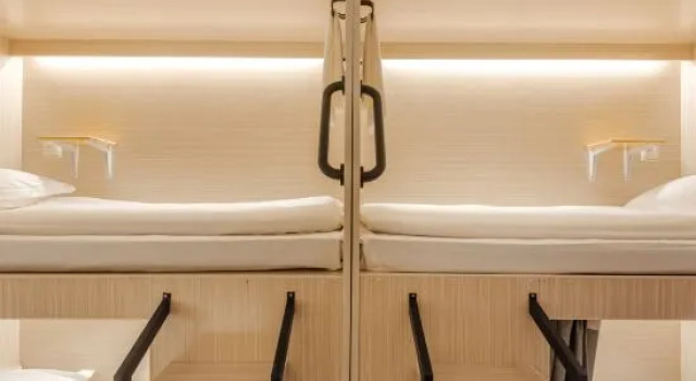 Кровать в общем номере (мужской номер) Dali li li wan xiang youth community hostel