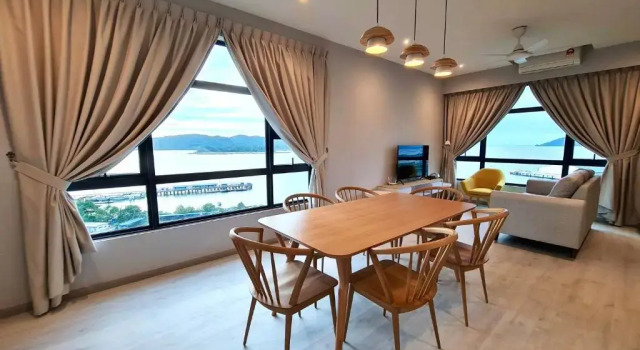 Апартаменты Superior Sunset Seaview Vacation Condos @ Jesselton Quay
