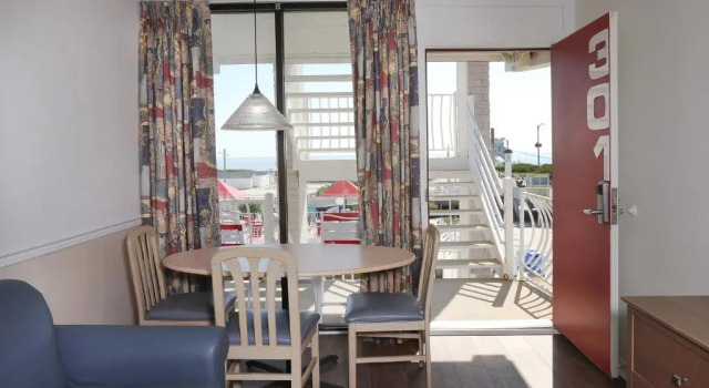 Двухместный номер Deluxe с видом на море Matador Oceanfront Resort