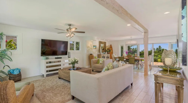 Hokulani Villa by RedAwning