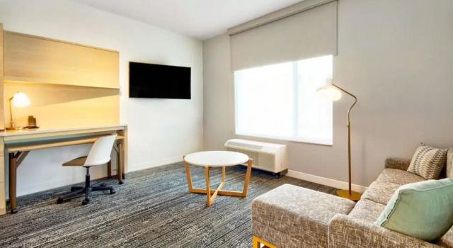 Двухместный люкс TownePlace Suites by Marriott Asheville West