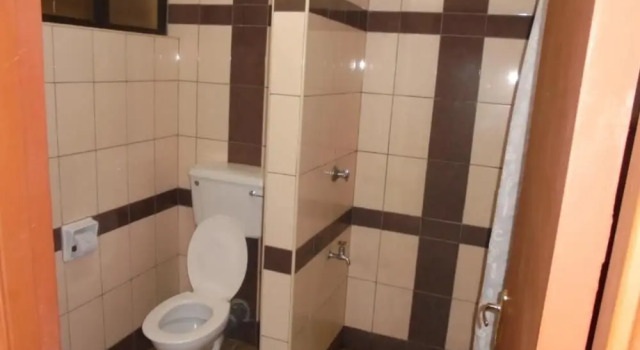 Двухместный номер Superior с балконом Nairobi Transit Hotel