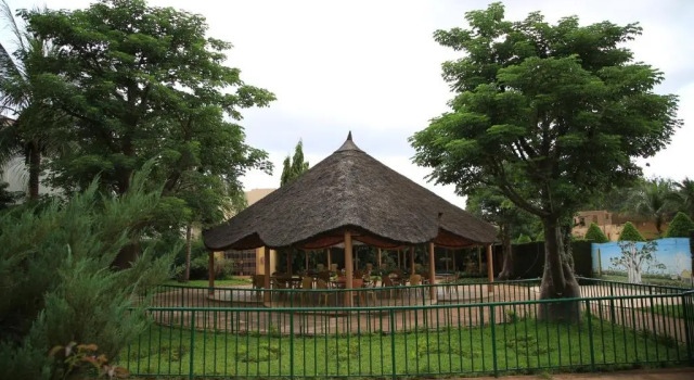 Camera doppia Standard con balcone e con vista sul giardino Le Baobab