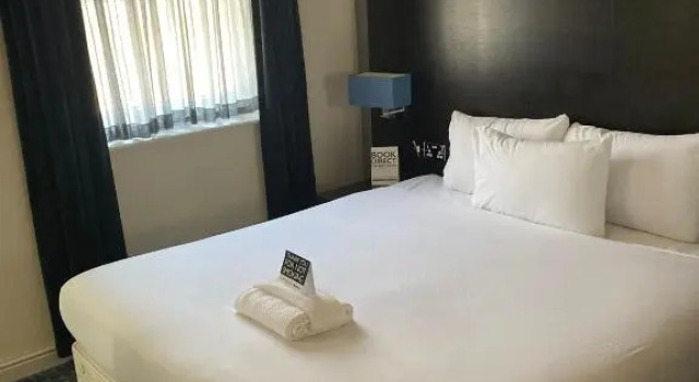 Номер Deluxe The Golden Hope Wetherspoon