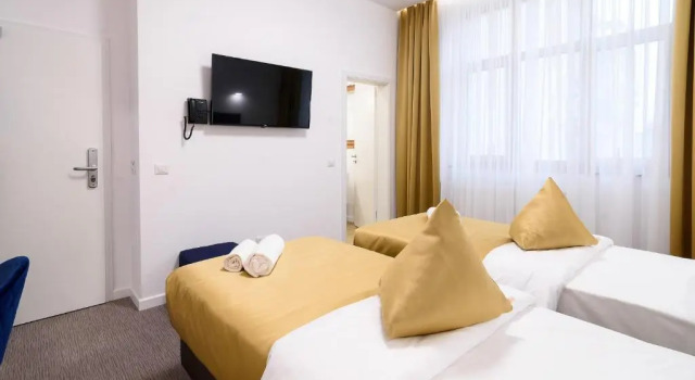 Hotel Urban, Varaa Hotelli Baia Mare 
