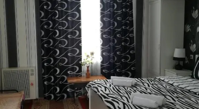 Nikoloz Guesthouse, Rezervovat Hotel Levné hotely v Mtkheta-Mtianeti