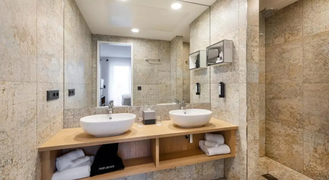 Полулюкс ARCOTEL HafenCity Dresden