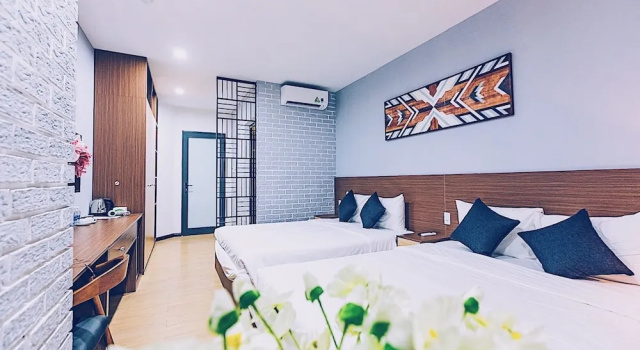 Номер Deluxe The G Hotel Hue