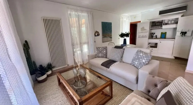 Elegant Villa With hot Tub, Views, Rezervovat Vila Grottammare 