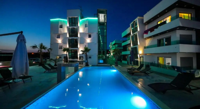 Двухместный номер Deluxe с балконом и с видом на море Boutique Residence Cosmopolis 1