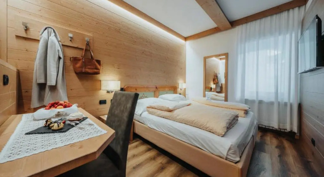 Двухместный номер Standard с видом на горы Hotel Menardi