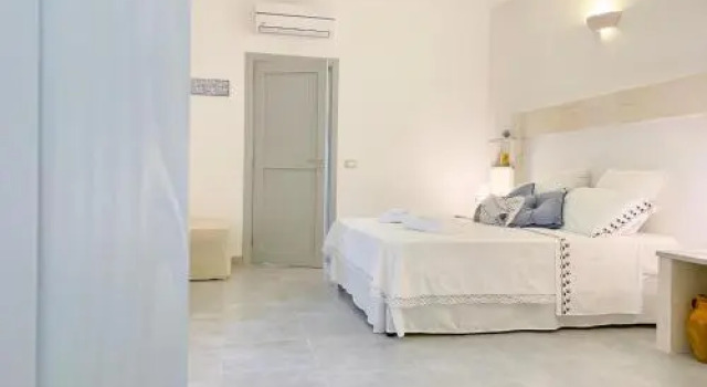 La Mignola, Book Hotel Hotels in Fasano Area with a Pool, Swimming Pool