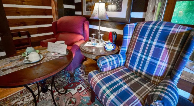 Номер Standard с балконом Creekwalk Inn Bed and Breakfast with Cabins
