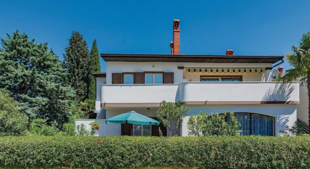 Beautiful Home in Novigrad With Wifi and 0 Bedrooms