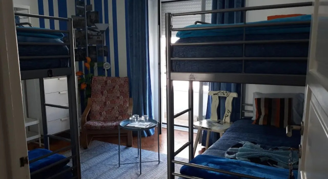 Четырёхместный семейный номер Standard Ameli Rooms