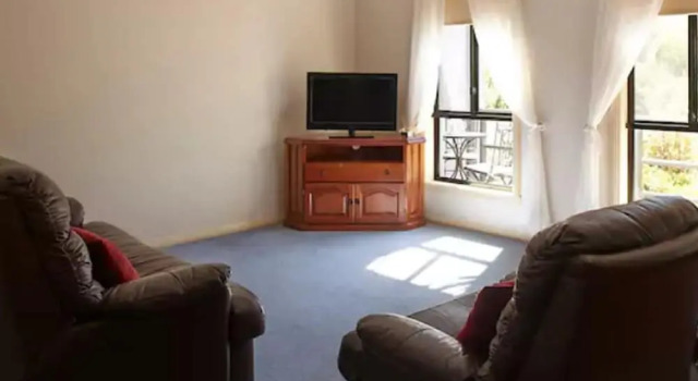 Banyandah, Book Hotel Bright Victorian High Country